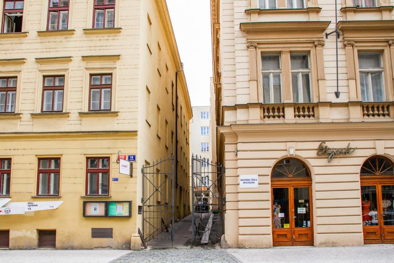 Hostel Mandarinka Praha Eksteriør bilde